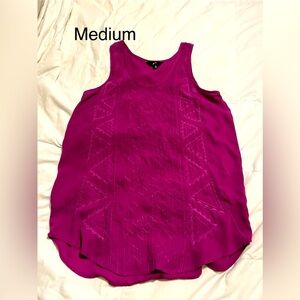 EUC Women’s clothes lot, Sizes listed on pics, open to offers